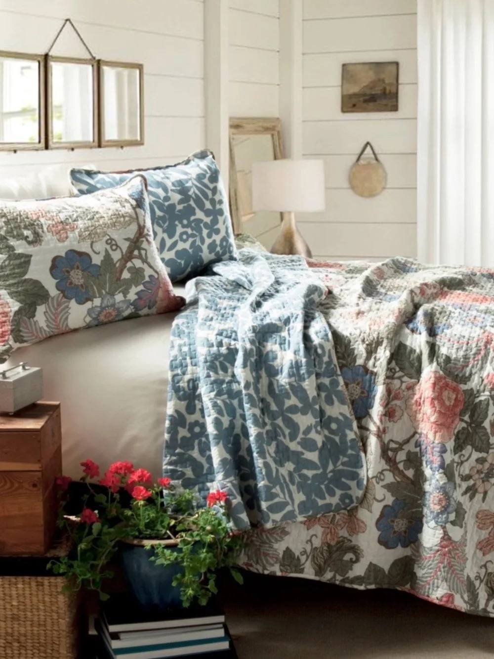 Lush Decor Sydney Cotton Quilted 3 Piece Quilt Set Size King